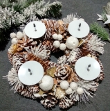 Šiškový vianočný adventný venček 22 cm