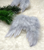 Vianočná ozdoba šedé anjelské krídla 17 cm