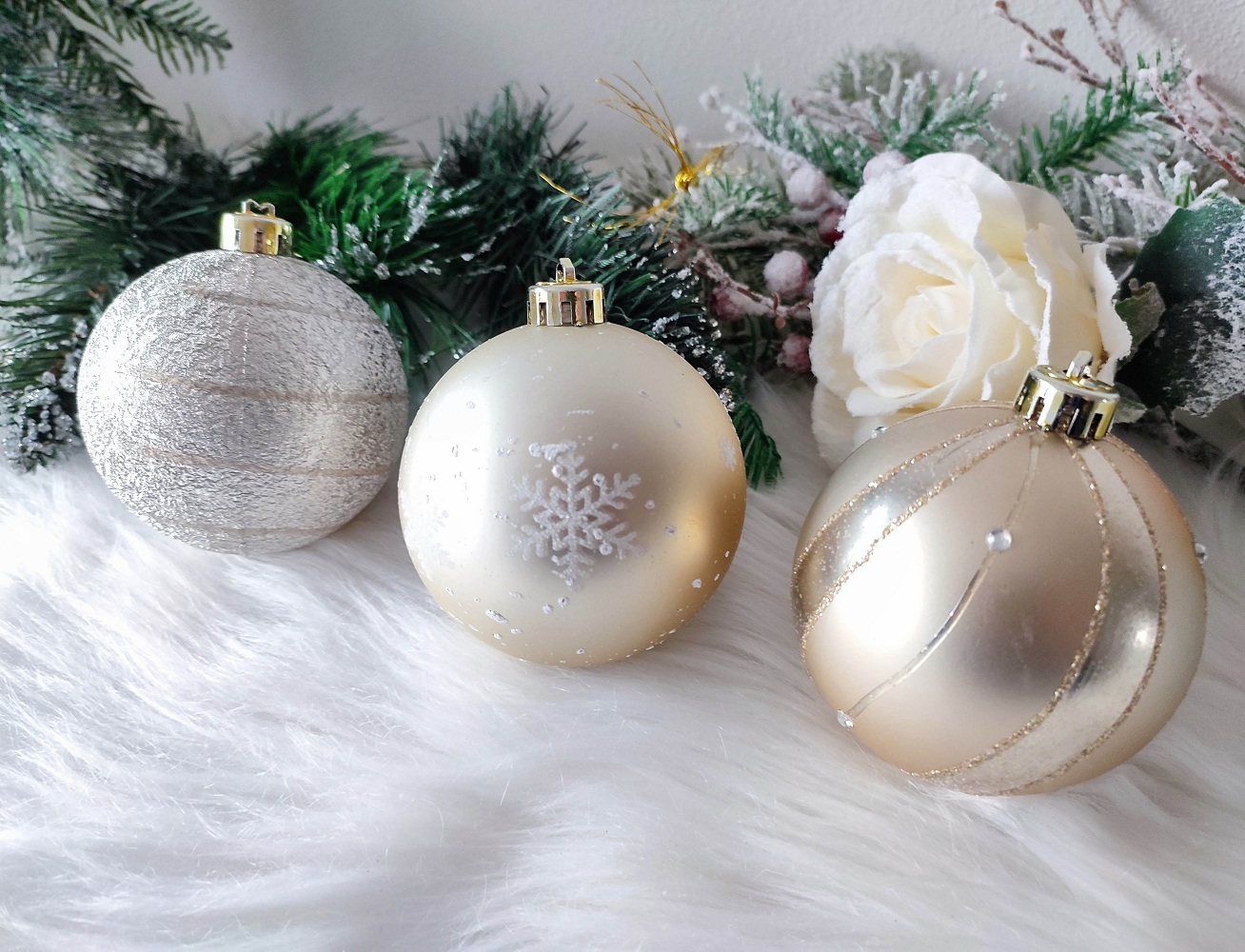 Vianočné ozdoby na stromček zlaté champagne 6 ks 8 cm