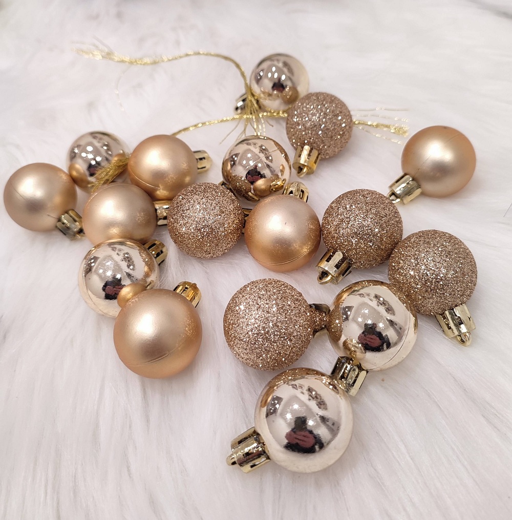 Vianočné guličky šampaň 24 ks 3 cm