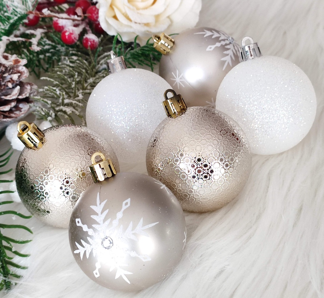 Vianočné ozdoby šampaň 12 ks 6 cm