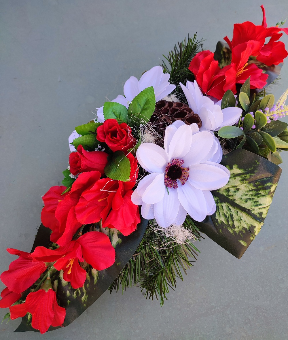 Smútočná ikebana červená 71 cm
