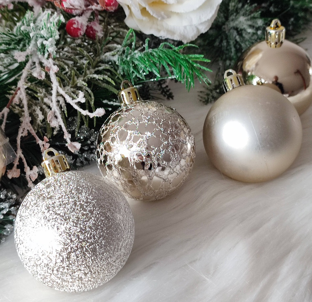 Champagne vianočné ozdoby na stromček 9 ks 6 cm