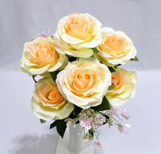 Kytica ruží marhuľová 44 cm