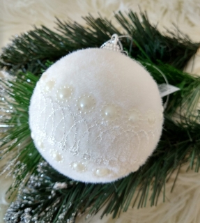 Vianočná guľa s perličkami 8 cm - posledné 2 ks