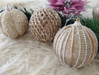 Champagne vianočné gule 8 cm 6 ks