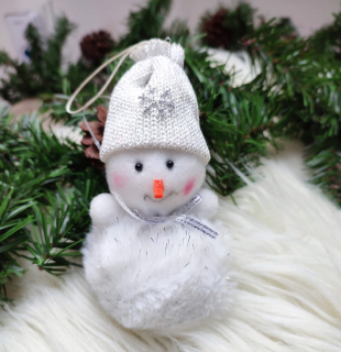 Vianočný snehuliak na zavesenie 14 cm
