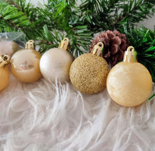 Zlaté vianočné gule na stromček 12 ks 4 cm