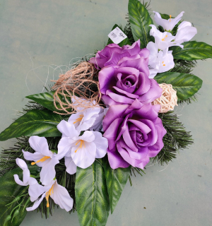 Smútočná ikebana fialová 60 cm